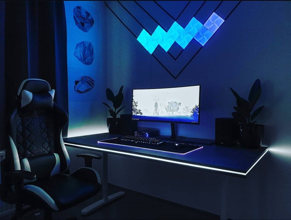 Домашний кабинет для геймеров в белом стиле