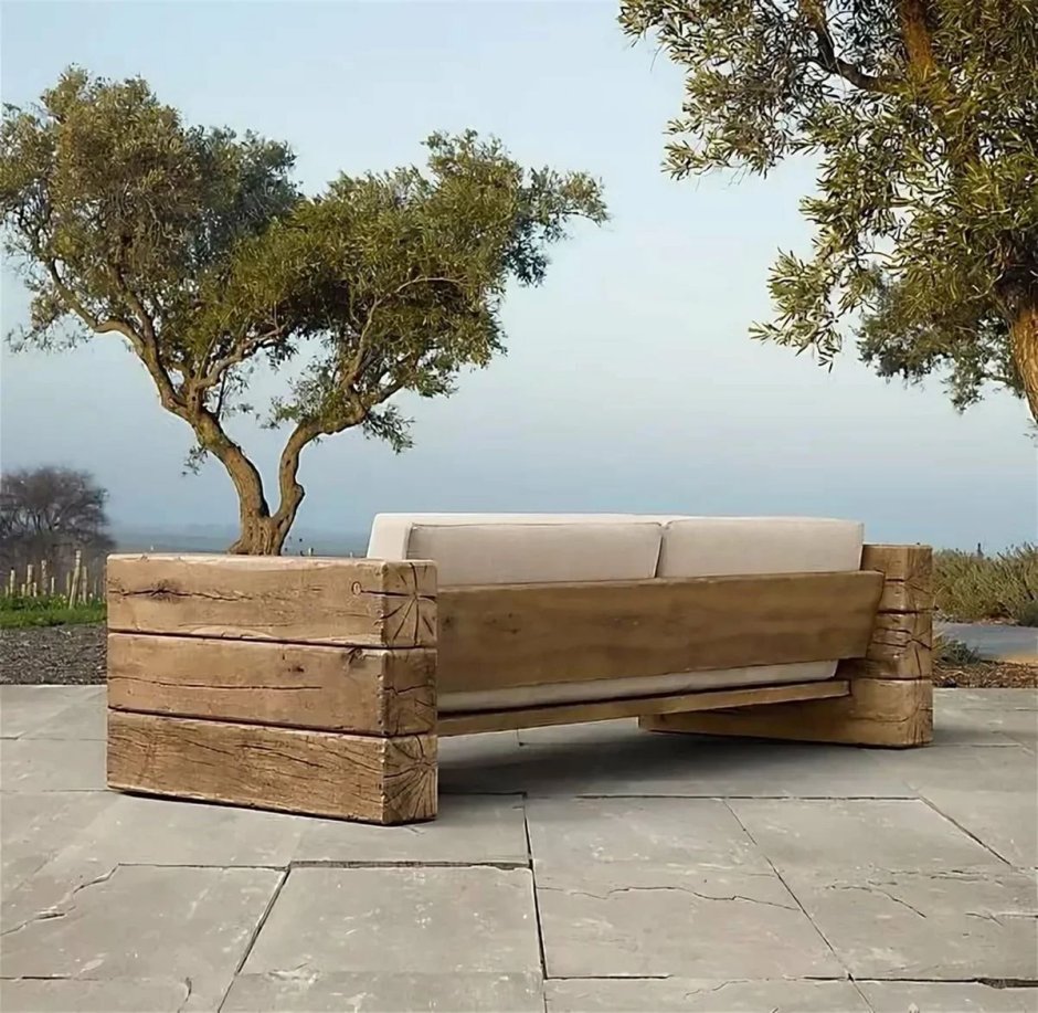Необычные деревянные скамейки